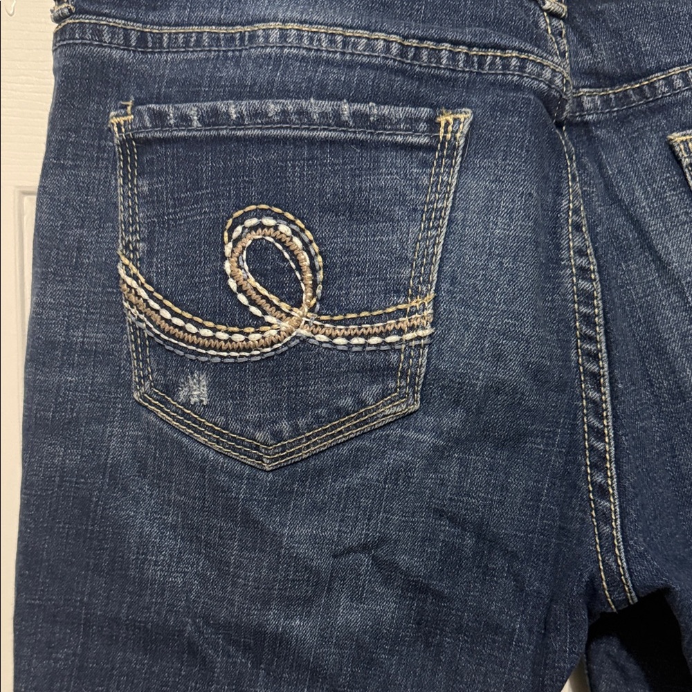 Seven7 Women’s Cuffed Distressed Deep Blue Cropped Jeans – Size 10 - Picture 11 of 16